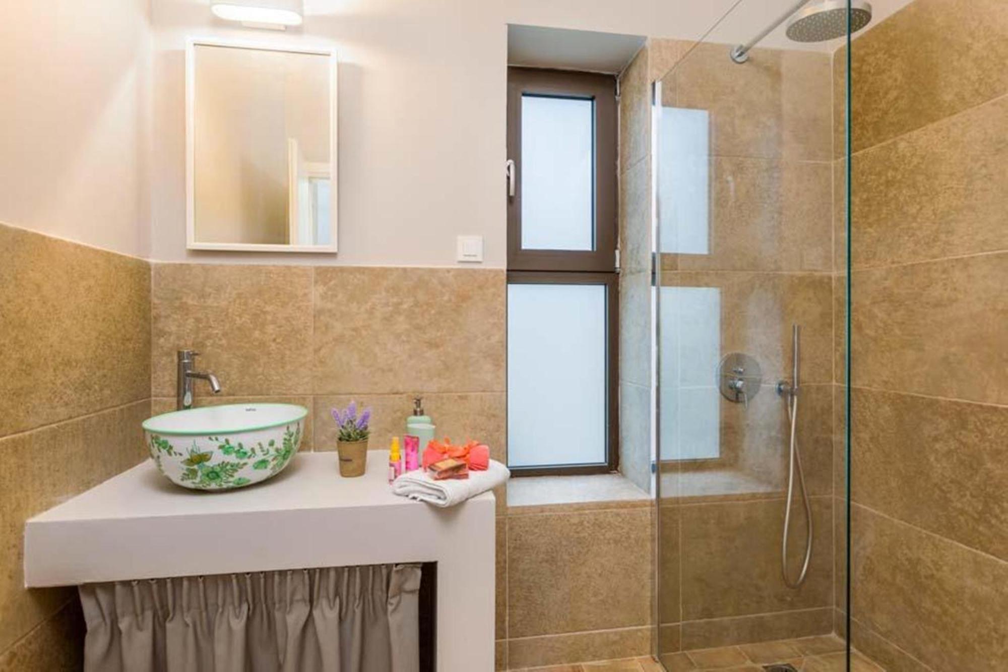 Astarte Villas - Petra Elia Private Villa With Pool Plános Dış mekan fotoğraf
