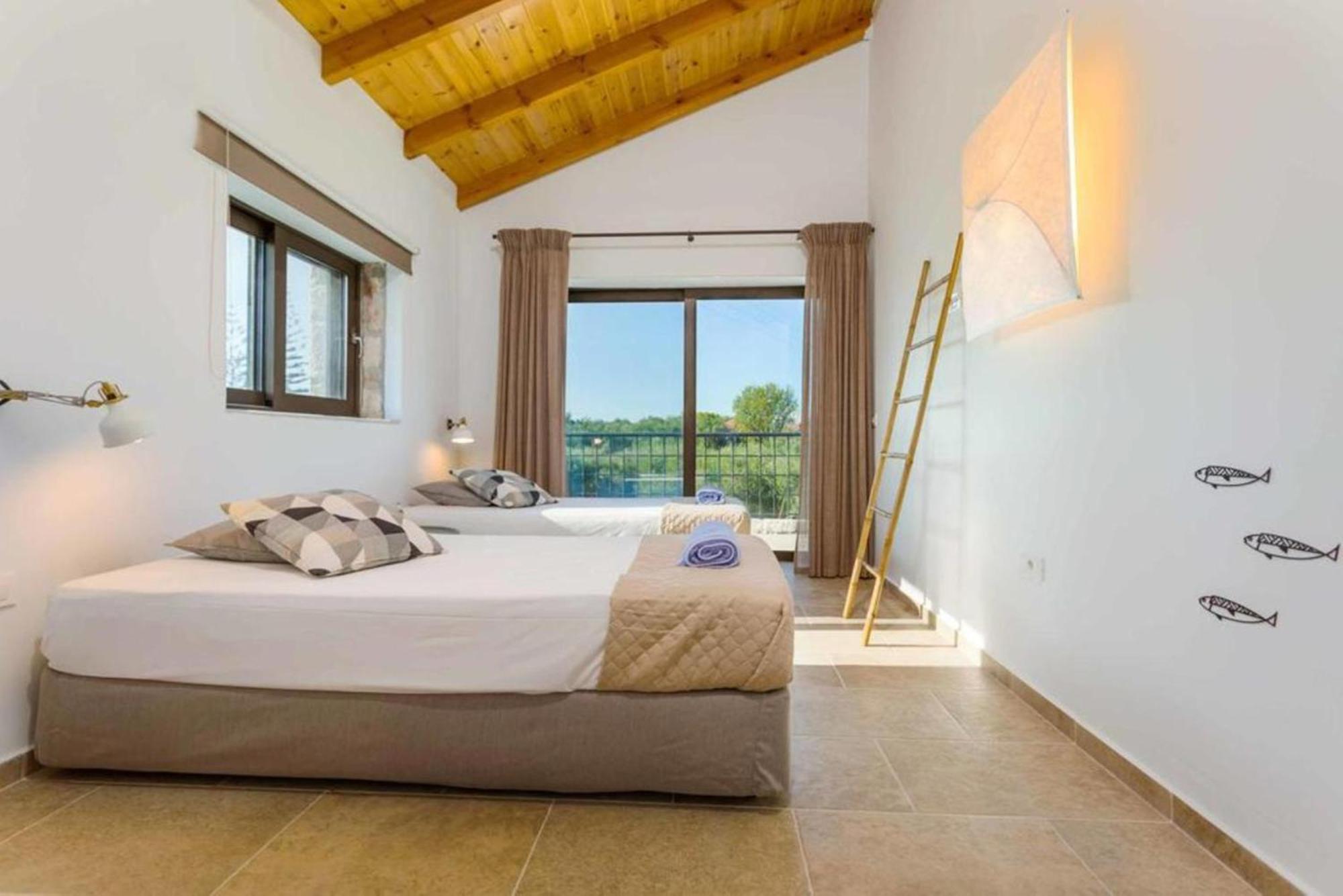 Astarte Villas - Petra Elia Private Villa With Pool Plános Dış mekan fotoğraf